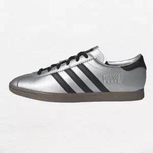 [아디다스]SHOEMARKER START 슈타트 JR9563 가을 커플 제니