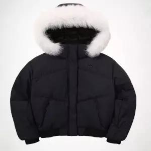 [다이나핏] 여성 READY 레디 봄버 다운 점퍼 YWW23525Z1 1601615