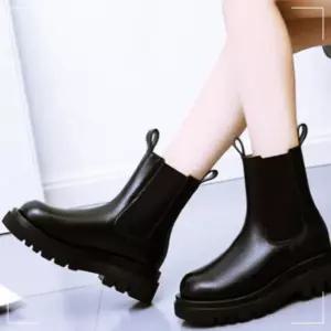 첼시 워커 부츠 통굽 롱 미들 기장 기본 발목 여성화 여성신발 여성 3W9A1C5420