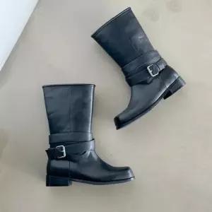 인기상품 봄구두 봄부츠 가을 발목부츠 여성부츠 미들부츠 [WFJND0P_260322]