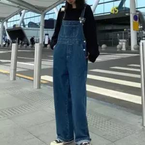 [옷은날개] 여성 멜빵 청바지 트랜디 와이드핏 데일리 휴가룩
