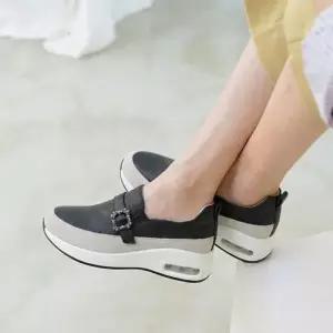 편한운동화 운동화 스니커즈 여성슬립온 키높이 운동
