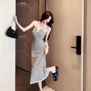 잔스트라이프 원피스 끈나시 편한 (HSJ-WFFO9MT)