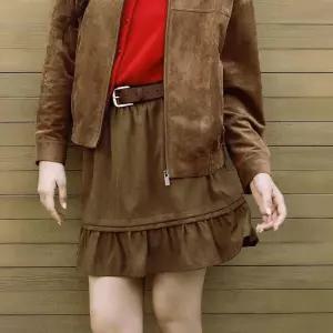 B. my 인조 스웨이드 러플 스커트 옐로이시 브라운 BF5827N04B1181390