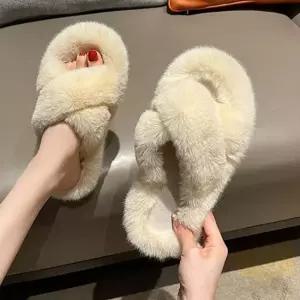 겨울 밍크 퍼 실내화 굽2cm 털 슬리퍼 사무실 병원 논슬립 거실화 네일샵 여성 방한 실내화