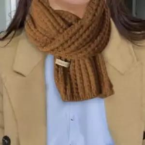 겨울목도리 겨울 여성 쁘띠 머플러 짧은 숏 미니 데일리 니트 목