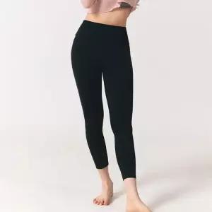 ONM 스포츠 밴딩 8부 레깅스 블랙 1P 스판 요가