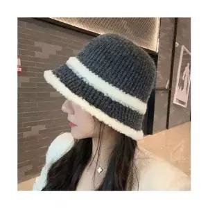 [하프클럽/셀러허브]겨울 보글 방 여성 군밤 귀마개 털모자 니트