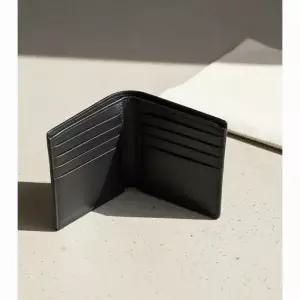 구찌 GG 마몽 바이폴드 반지갑 블랙 835047 AAE07 1000