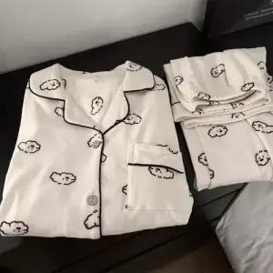 천진반 봄가을 트렌치 강아지 커플 덕솜털 잠옷세트 잠옷 세트 아웃도어 러블리 KUK3