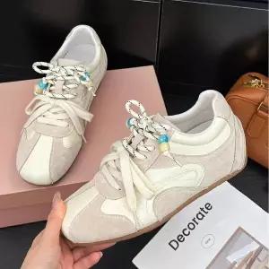 워킹화 여성 운동화 키높이 비즈 빈티지 admr5