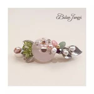 동그란 옥 브로치 - 연분홍 / 한복 전통 결혼 결혼식 돌 칠순 팔순 고희 행사 잔치 혼주