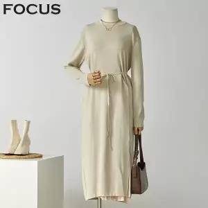 [롯데백화점]포커스 트임스커트니트세트(FS2A7ST0084)