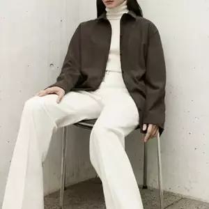 [롯데백화점]쉬즈미스 벨티드 스웨이드 자켓 SWWJKO32080