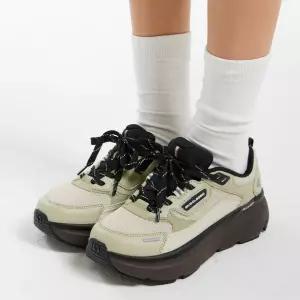 [에너지흡수율31%]아키클래식 발편한 리커버리 발 피로 회복 워킹화 범퍼트레이너