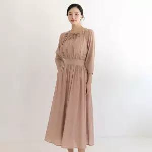 [시크라인] 도니타 뒷밴딩 셔링 플레어 원피스