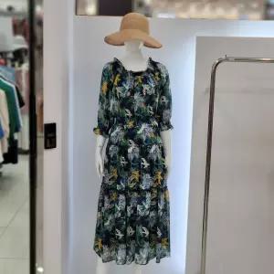 [꼼빠니아]25SS 오프숄더 바캉스 쉬폰 원피스 CAFU6 WOP330 415_YS