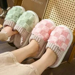 [라일리] Rly 체크 여자 방한 보온 실내화 털슬리퍼 보들 겨울