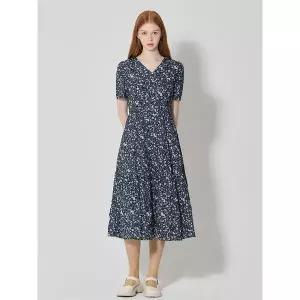 [오조크]OZOC)] 브이넥 프린트 셔링 원피스 (택가격: 99000원)