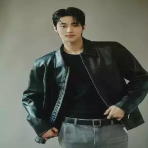 지오다노 NEW 변우석 남자 페이크 레더 자켓(가죽 자켓) 075504