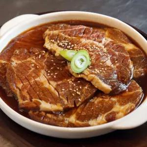 [72시간 저온숙성] 부드러운 목살 칼집 목살 양념 왕구이 250g×4팩