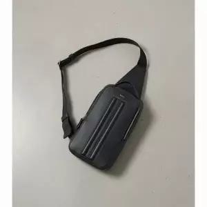 발리 미토스 슬링백 남성 바디백 MAS02DEC001 6308467-U901P