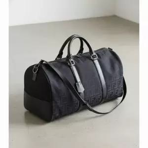 펜디 26SS 미디엄 FF 트래블 백 여행 가방 보스턴백 7VV161 AW2N F05TR