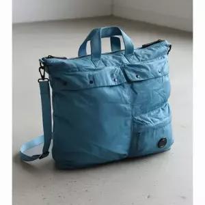 CP컴퍼니 나일론 B 토트백 남성 숄더백 19CMAC114A 815