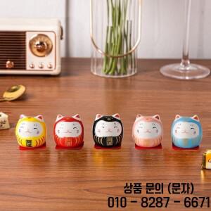 5개 미니 2인치 세라믹 마네키네코 행운의 고양이 피규어 홈 룸 장식 정원 자동차 조각품 인테리어