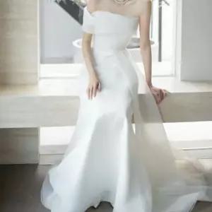 웨딩스냅 원숄더 오프숄더 슬림 연주회 화이트 셀프 하얀색