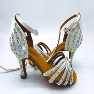 큐빅 댄스화 화려한 여성스런 스포츠 연습용 슈즈 다이아몬드 구두 재즈 화이트 라인댄스