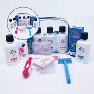 쌍문상회 지금 필요한 온더바디 파우치 면도기 샴푸 린스 치약 비누 치솔 여행용 8종