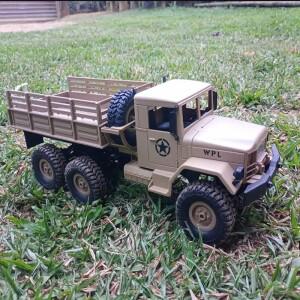 키드 식스 휠 드라이브 밀리터리 트럭 WPL B16 2.4G 풀 스케일 카 RC 리모컨 자동차 장난감 선물