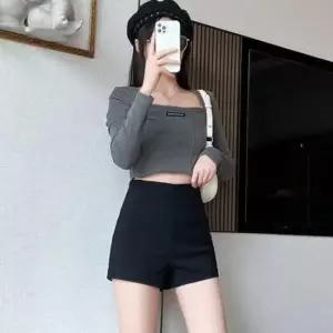 [의류] 여성 여름 데이트룩 숏팬츠 외출룩 슬림핏 뒷지퍼 반바지 데일리 핫팬츠