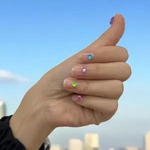 오너클랜 페이스 큐빅 스티커 하트