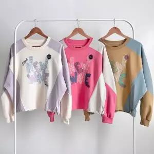 [다잇템] 여성 콘트라스트 필기체 빅사이즈 크로쉐 드로우코드 벌룬 티셔츠
