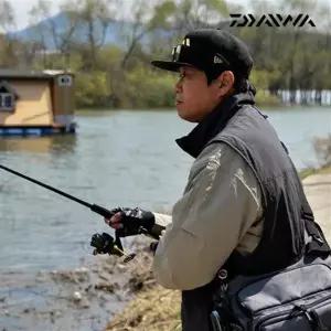 다이와 25 레가리스 LT 3000-CXH 스피닝릴