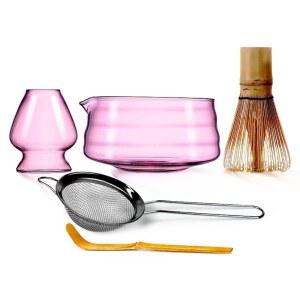 핑크 말차 거품기 세트 5개, 볼, 미니 및 홀더, 대나무 스쿱, 스테인리스 스틸 체에 담긴 완벽한 키트 선물용