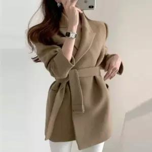 DUGNMARKT  허리 벨트 모직 미디 라인 코트 여성 겨울 연말 모임룩 코디 하객룩 패션 여자 데이트