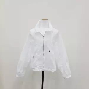 [포커스]코나점퍼 FM6C3JP3147IV_SH