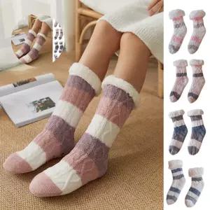 임부여성용 복실복실 니트스트라이프 수면양말 204977