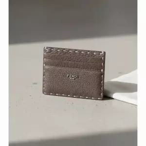 펜디 셀러리아 카드 홀더 카드지갑 7M0164 AP3B F1TQQ