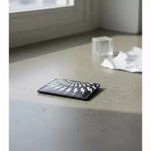 닐바렛 페어아일 썬더볼트 가죽 4슬롯 카드홀더 카드지갑 NBV8SG197A-C9200T-001