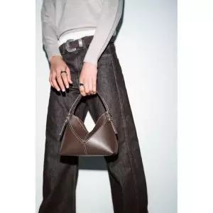 ZARA 스티치 디테일 미니 백 - 초콜렛