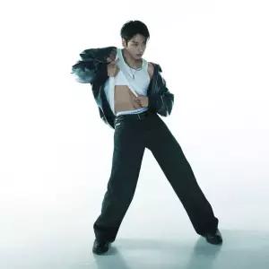 캘빈클라인 진 정국 배기핏 4RF778G XB0 3718496 1961053