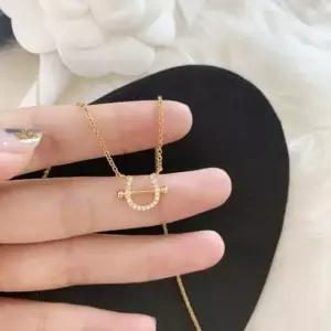 말발굽 큐빅 3컬러 목걸이 써지컬스틸 써지컬악세사리 써지컬목걸이 정장목걸이