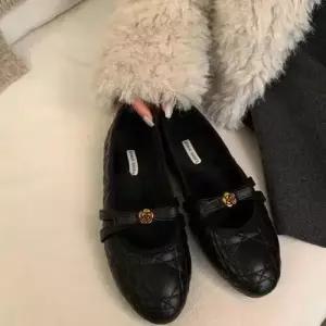 여친 신발 힐펌프스 스트랩힐 슈즈 퀼팅 메리제인 스틸레토 플랫폼 소프트 펌프스 MF5