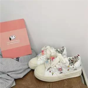 여친 흰색 캔버스화 작은 탑 스타일 슈즈 캔버스 베이비 꽃 운동화 봄가을 로우 학교 BE1