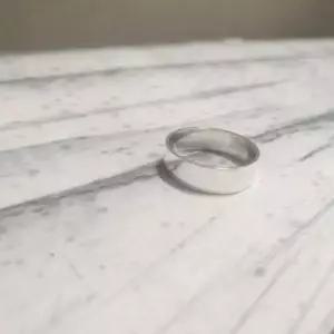 [셀러에이드]실버925 국내제작 1돈 기본 반지 링 데일리 은반지 (SILVER) 우정반지