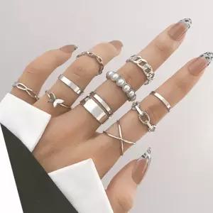 [인기템]스타일반지 레이어드링 오픈링 가락지 여자 큐빅반지 나비반지 10종 우정반지 레이어드반지